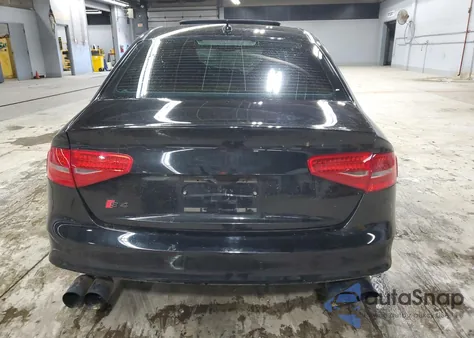 2013 Audi S4 Premium Plus z USA, uszkodzony, nr VIN WAUBGAFL3DA169406
